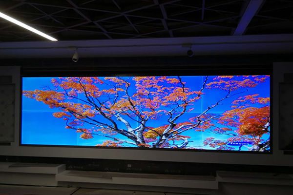 無縫拼接屏在城市售樓中心的應(yīng)用能起到哪些作用？