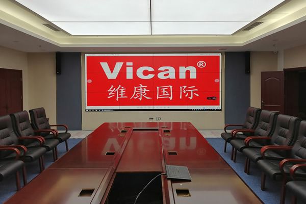 哪家無縫拼接屏廠家比較專業(yè)？