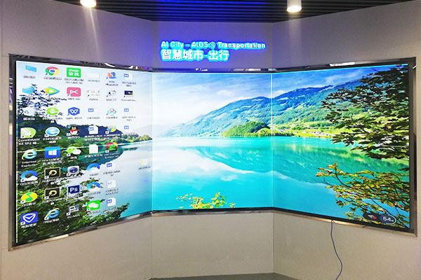 無縫拼接屏與小間距LED顯示屏哪個好？
