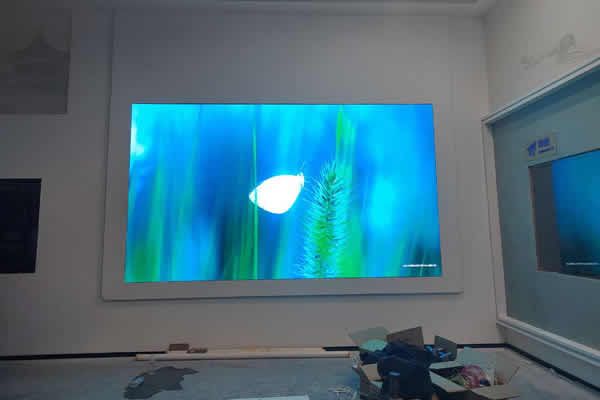 展廳大屏用哪種好？推薦LED顯示屏